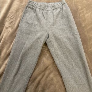 Aritzia TNA Cozy AF sweatpants